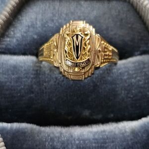 10k 1947 M junior College Yellow Gold Ring (Vintage)